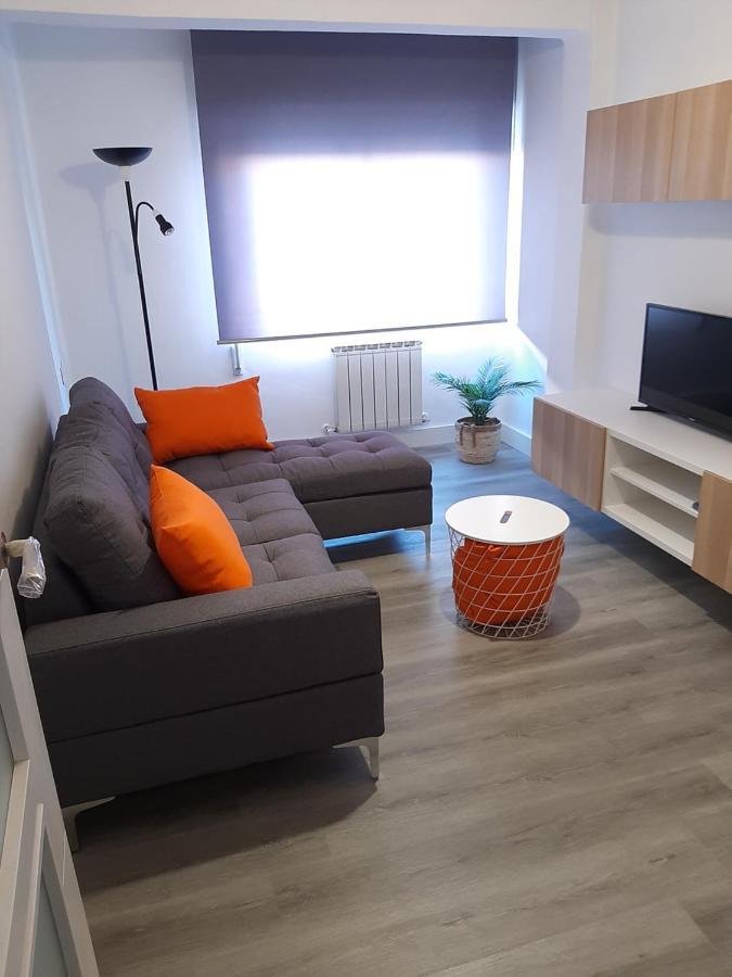 Versalles1 Appartement Avilés Buitenkant foto