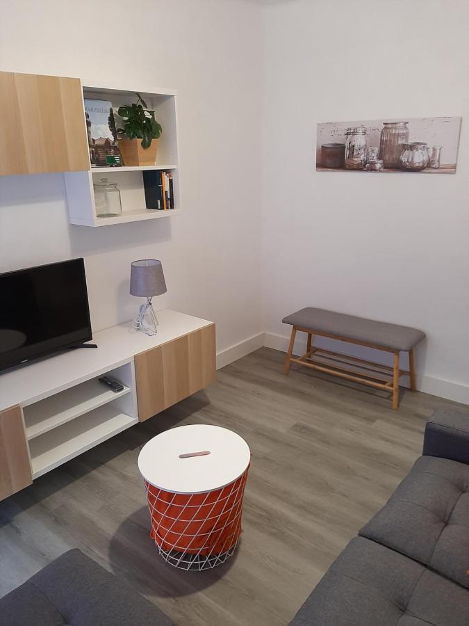 Versalles1 Appartement Avilés Buitenkant foto