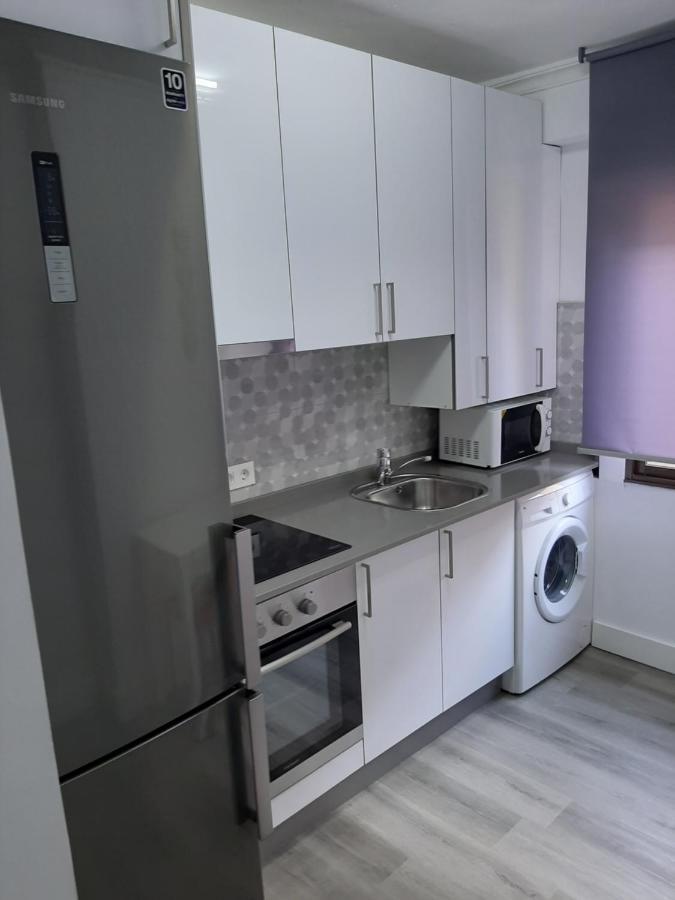 Versalles1 Appartement Avilés Buitenkant foto