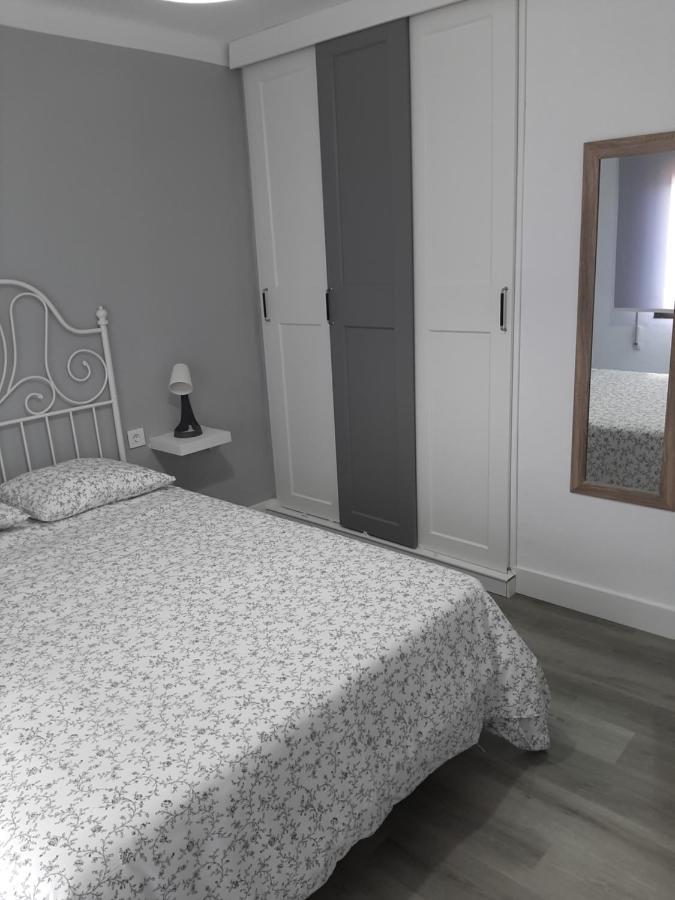 Versalles1 Appartement Avilés Buitenkant foto